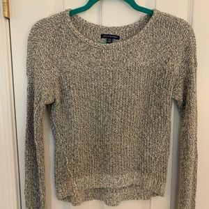 American Eagle grey sweater.